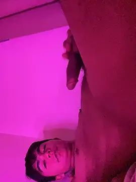 Xyrien_Miller webcam