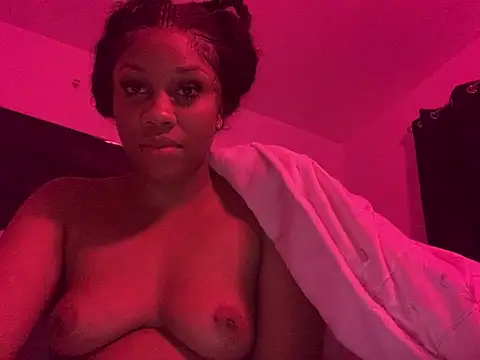 sexifeinn live cam on StripChat