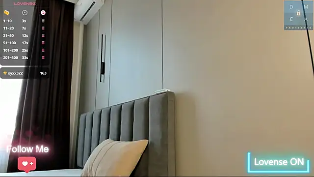 MinaDiamondd webcam