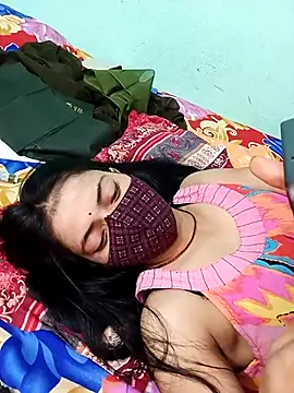 20_year_only_girl live webcam show