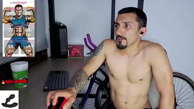 Marck_Muscle webcam