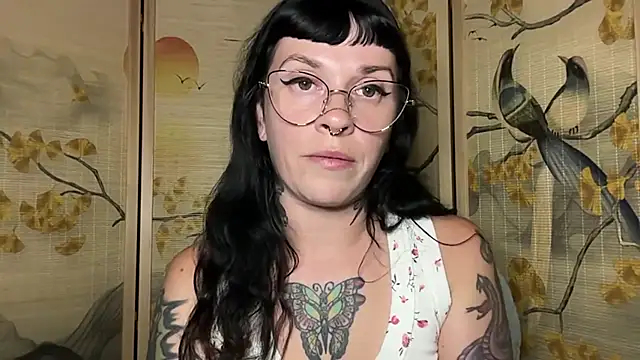 Marcelinegoddess webcam