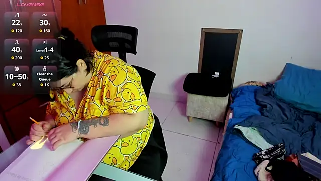 moira_smiler webcam