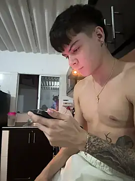 Handsome_boys69 webcam
