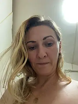 Secret_Ladyx webcam