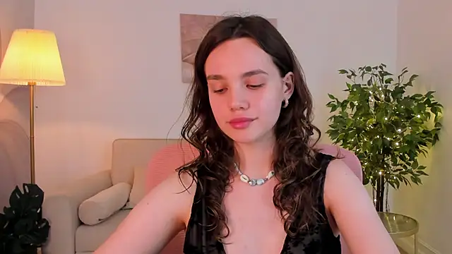 AlissaMilee live cam on StripChat