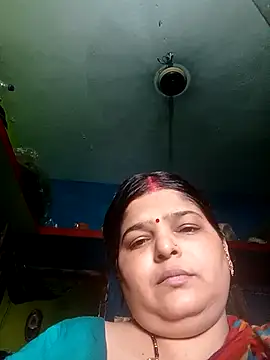 hot_bhabi1 live cam on StripChat