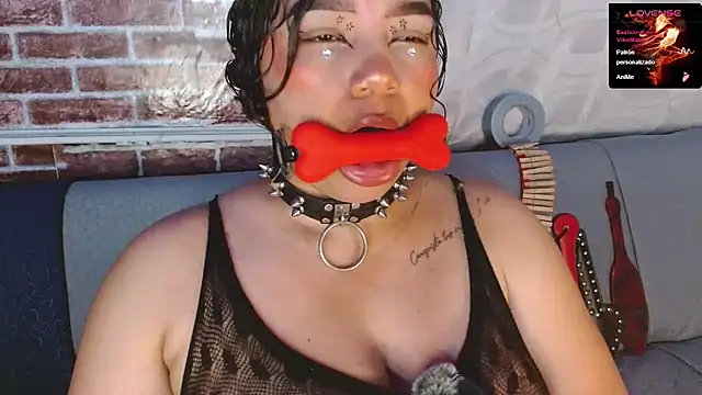 emma_bdsm_ webcam