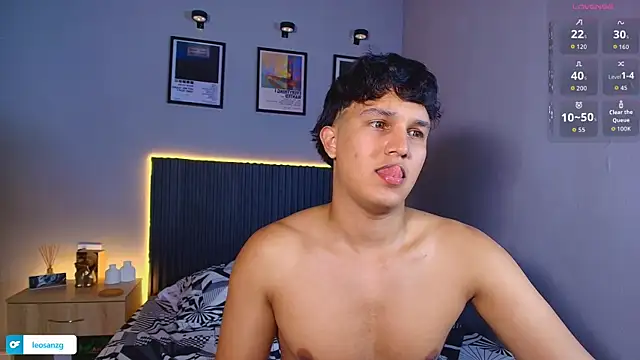 Leo_Savage_ webcam