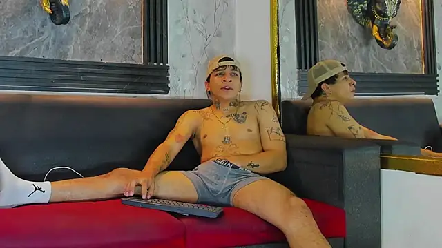 jayy18_ webcam