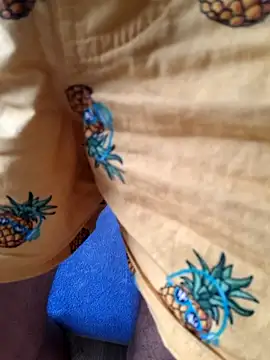 BODY_CUM webcam