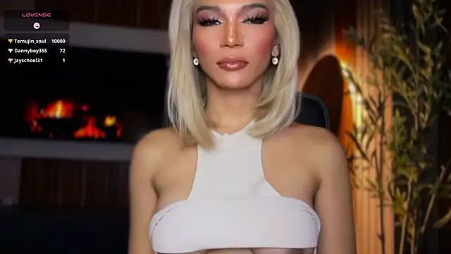 Maria_Manika webcam