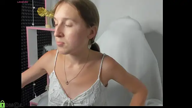 Xenia_paradise live webcam show