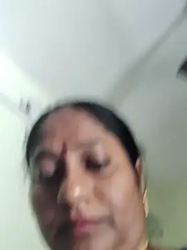 yamini1431 webcam