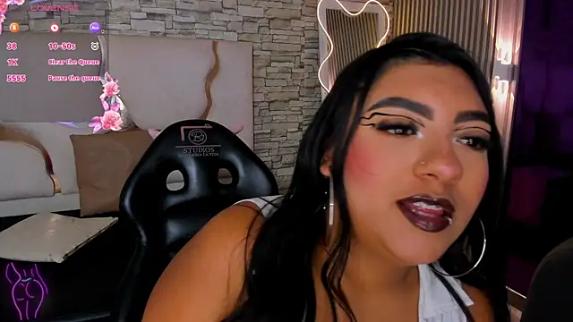 Laulin_tay webcam