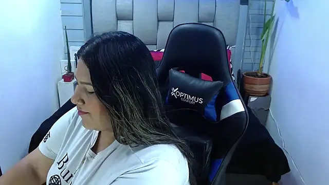 evelin_zaens webcam