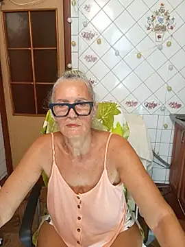 yalukerya - Yalukerya's free webcam - UK Sex Cams