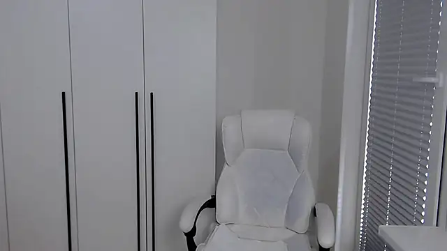 ScarlettReed webcam