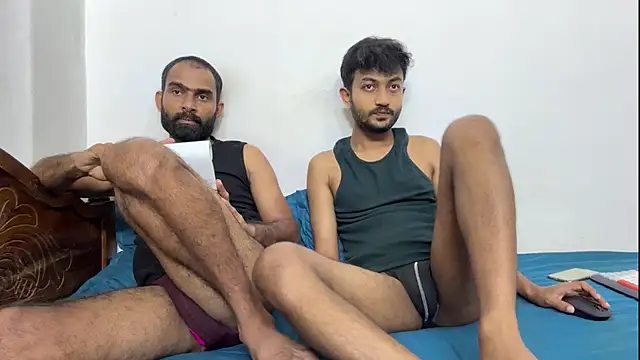 DesiDaddyandSon webcam