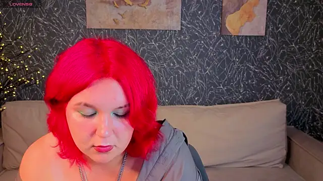 Emma_Davise live cam on StripChat