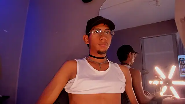 Nick_Collins18 webcam