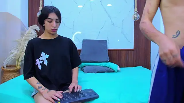 Loversinfire2 webcam