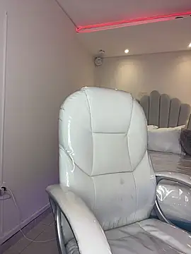 DaniaMillerr_ webcam