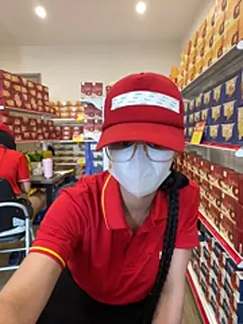Sneaky_Cumshoot webcam