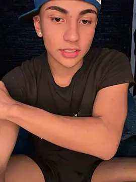 baby_dan webcam