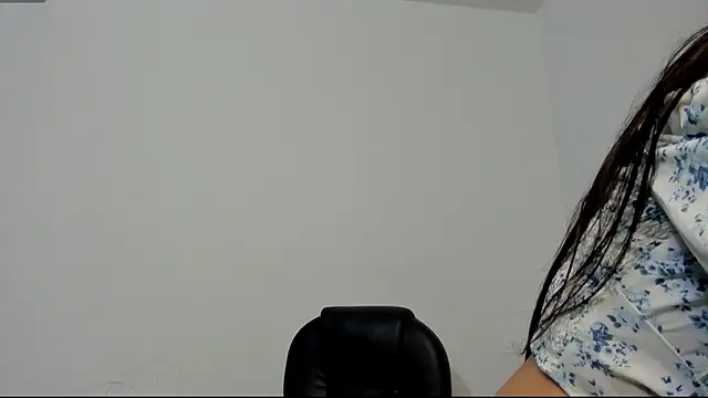 miss_eylens webcam