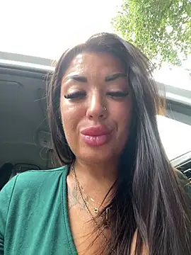 RuslanaXX webcam