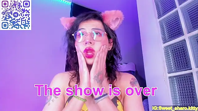 Sweet-SharoKitty webcam