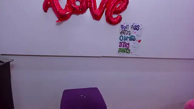 Sarita_Ass webcam