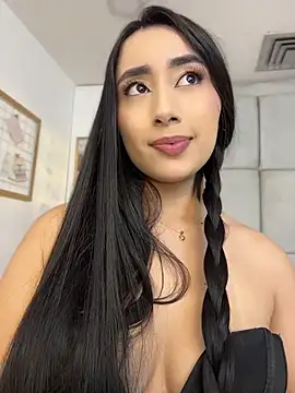 IvonneOwen webcam
