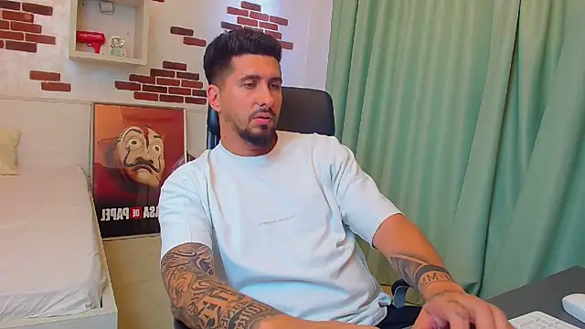 LoganStroud webcam