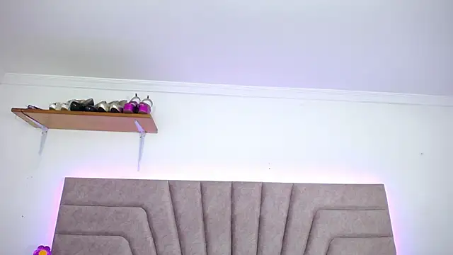 Jessica_Kraftt webcam