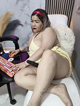 Dalessa_Bigtits webcam