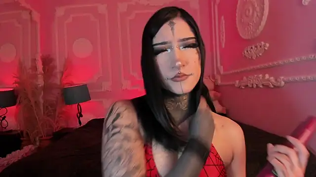 Kat_VonDe live webcam show