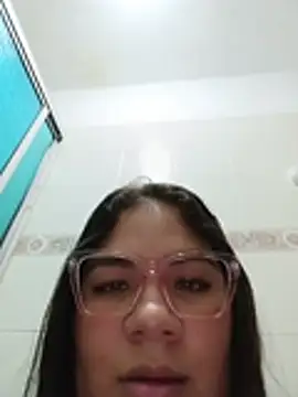 van3orgasm4me - Van3orgasm4me's free webcam - UK Sex Cams