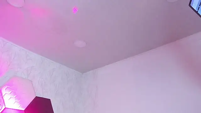 ArielleWilde webcam