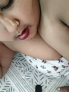 hotbhabhi011 webcam