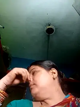 hot_bhabi1 webcam