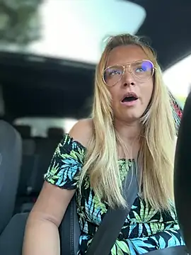 AnastasiaAniess live webcam show