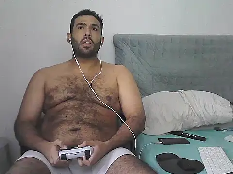 alphalatinobearx webcam