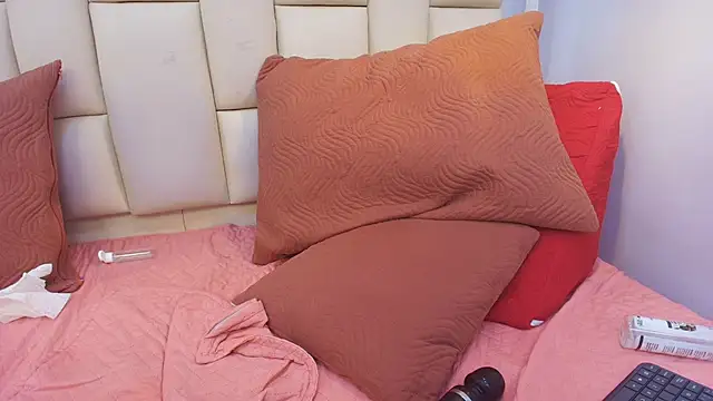 melany_roberts_ webcam