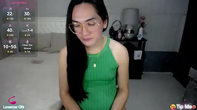 AsianSweetHeartxX webcam