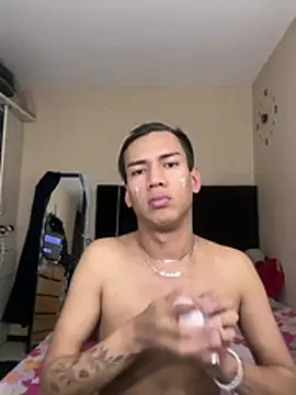 Fercito1997 live cam on StripChat