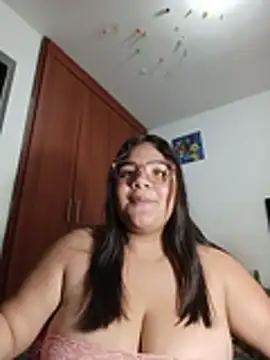 van3orgasm4me - Van3orgasm4me's free webcam - UK Sex Cams