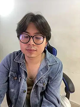 _Tommy_7 webcam