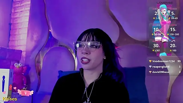 NaniiSisy live webcam show